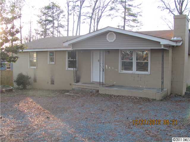 808 Labon St, Monroe, NC 28110 photo 1