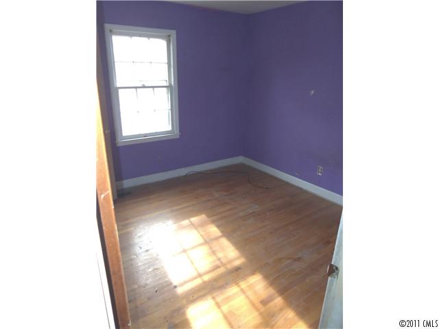 7407 Idlewild Rd, Charlotte, NC 28212 photo 5