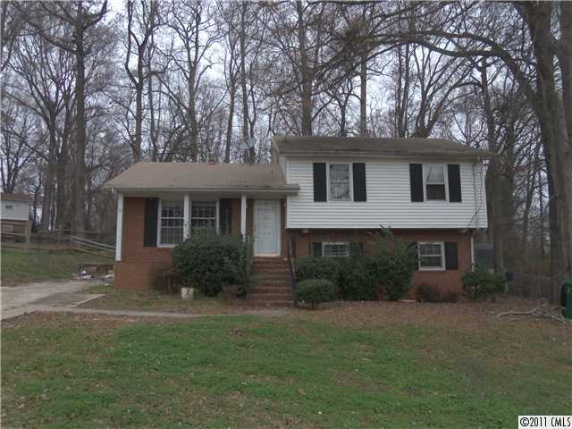 7407 Idlewild Rd, Charlotte, NC 28212 photo 1