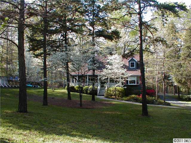 3801 Spring Dr, Midland, NC 28107 photo 3