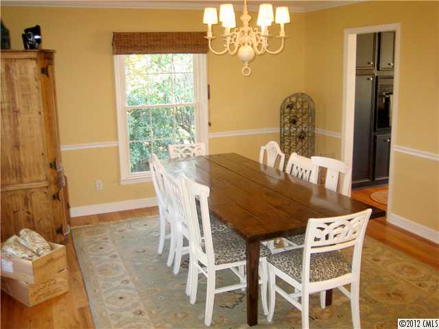 21035 Lakeview Cir, Cornelius, NC 28031 photo 9