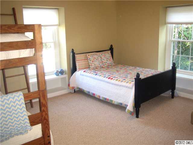 21035 Lakeview Cir, Cornelius, NC 28031 photo 14