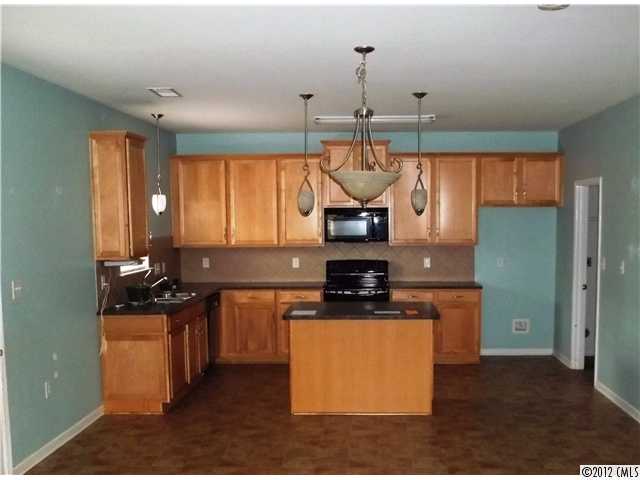 2318 Silver Run Dr, Monroe, NC 28110 photo 3
