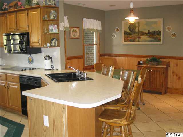 1522 Mullis Rd, Monroe, NC 28112 photo 5