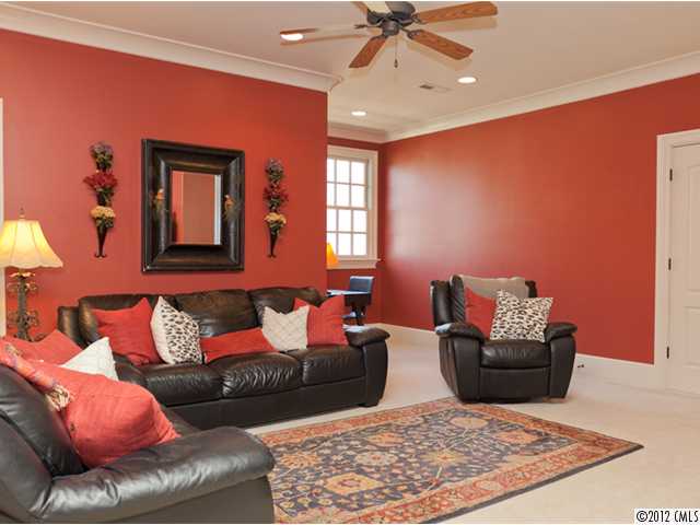 19720 Bustle Rd, Cornelius, NC 28031 photo 12