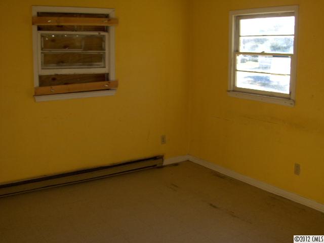 400 Jones St, Monroe, NC 28110 photo 4