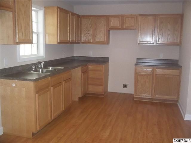 2268 Morningside Dr, Lancaster, SC 29720 photo 6