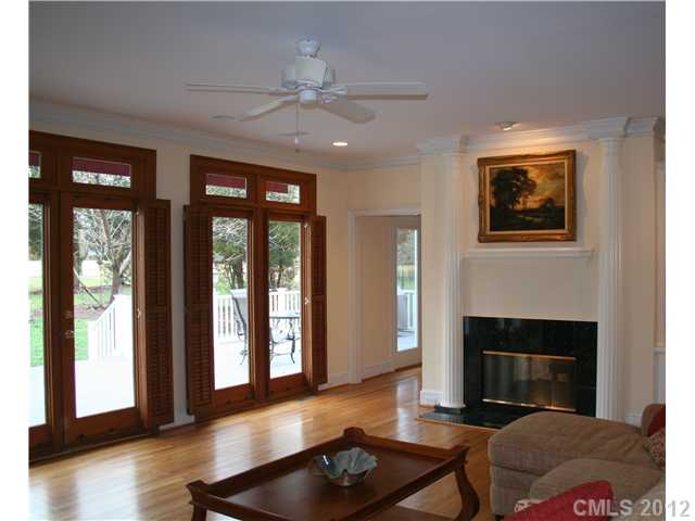 17740 River Ford Dr, Davidson, NC 28036 photo 5