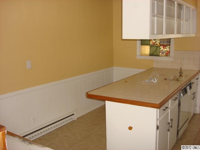 357 Howard Lingerfelt Rd, Vale, NC 28168 photo 5