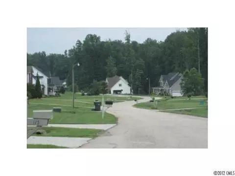 1039 S Devonpark Pl, Salisbury, NC 28147 photo 6