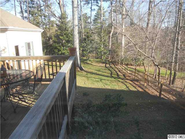 331 Ashby Dr, Davidson, NC 28036 photo 2