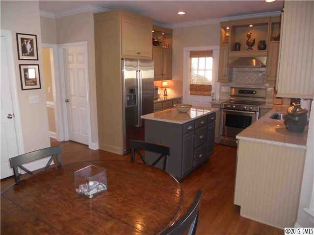 331 Ashby Dr, Davidson, NC 28036 photo 7