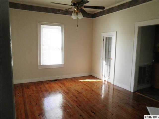 604 W 7th St, Kannapolis, NC 28081 photo 8