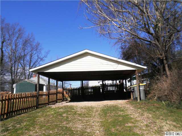 604 W 7th St, Kannapolis, NC 28081 photo 6