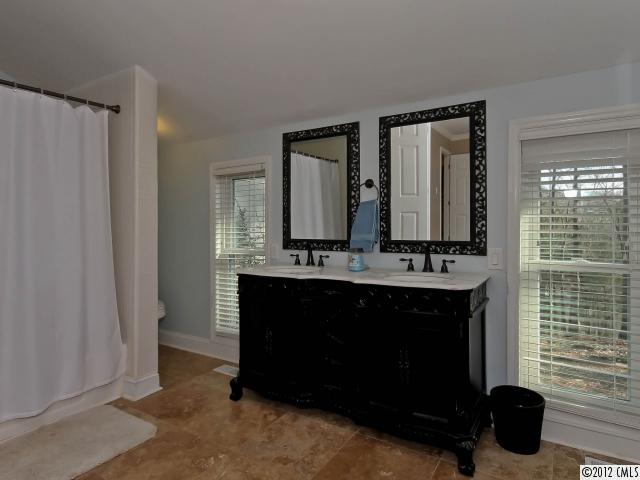 3122 Point Clear Dr, Tega Cay, SC 29708 photo 9