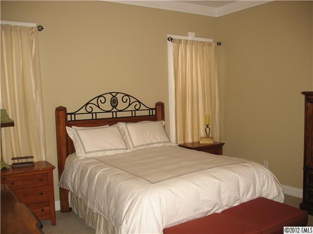 1041 Blacksnake Rd, Stanley, NC 28164 photo 8