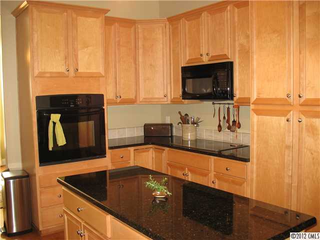 1041 Blacksnake Rd, Stanley, NC 28164 photo 5