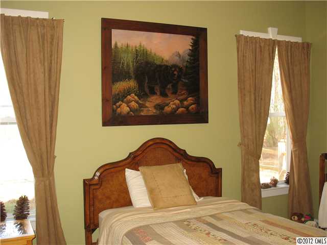 1041 Blacksnake Rd, Stanley, NC 28164 photo 11