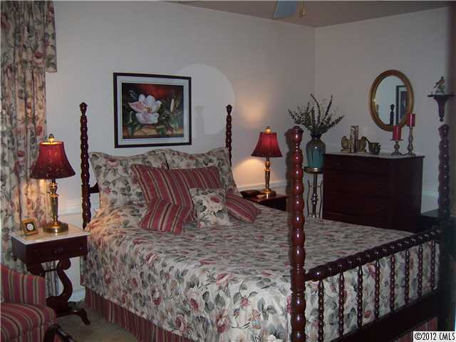 817 Sylvania Ave, Albemarle, NC 28001 photo 4