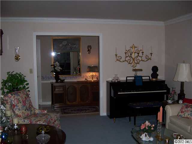 817 Sylvania Ave, Albemarle, NC 28001 photo 3