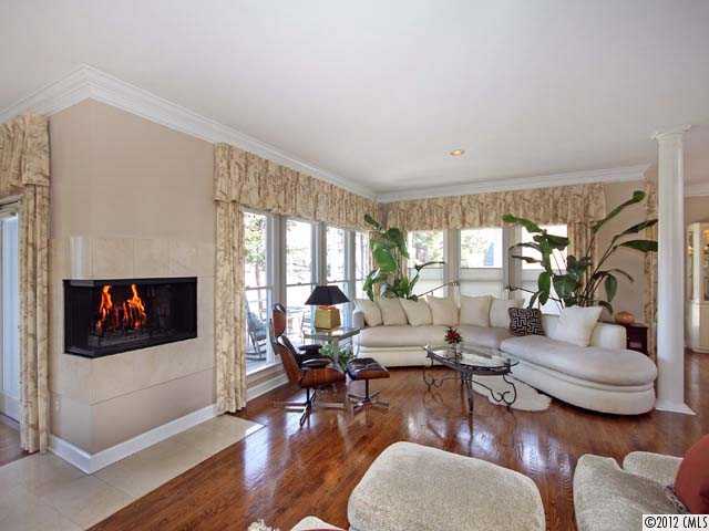 17523 Springwinds Dr, Cornelius, NC 28031 photo 3