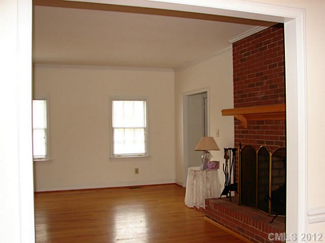 3954 Five Points Rd, Shelby, NC 28150 photo 4