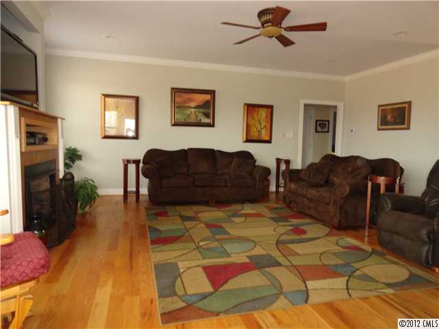 176 Current Rd, Olin, NC 28660 photo 5