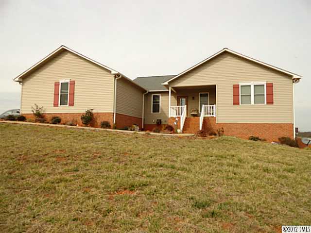 176 Current Rd, Olin, NC 28660 photo 1