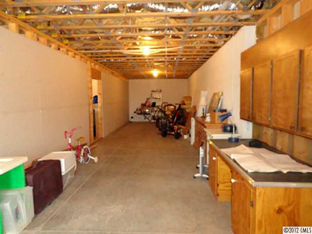 176 Current Rd, Olin, NC 28660 photo 14