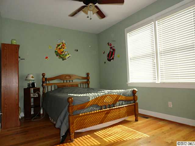 176 Current Rd, Olin, NC 28660 photo 12