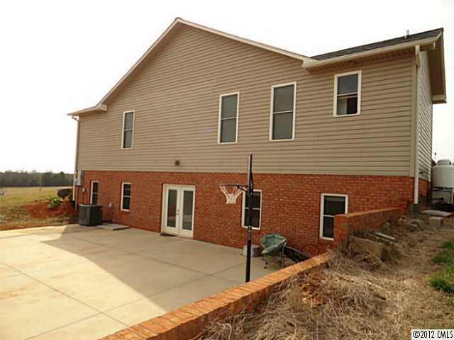 176 Current Rd, Olin, NC 28660 photo 16