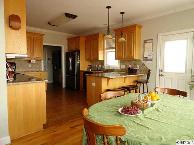176 Current Rd, Olin, NC 28660 photo 4