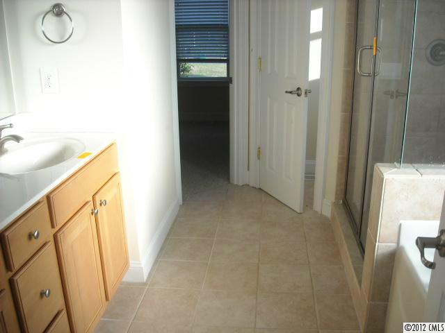 3213 Oglethorpe Ln, Monroe, NC 28110 photo 6