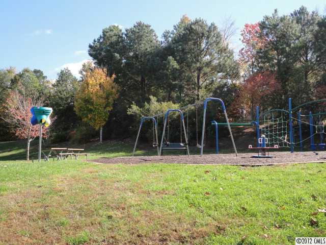 225 Lingle Dr, Davidson, NC 28036 photo 14