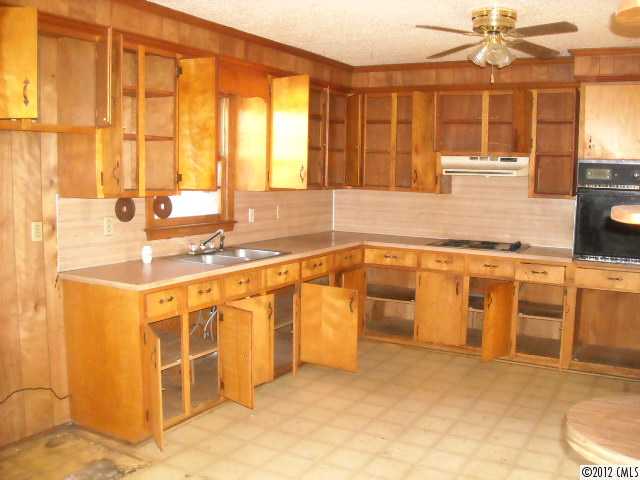 1008 Cherry St, Monroe, NC 28110 photo 2