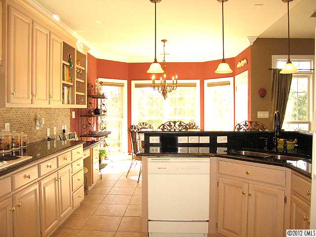 3045 River Bend Dr, Tega Cay, SC 29708 photo 6