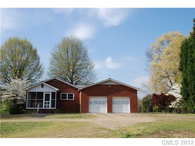 5301 Davidson Rd, Davidson, NC 28036 photo 3