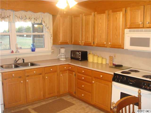 5301 Davidson Rd, Davidson, NC 28036 photo 6
