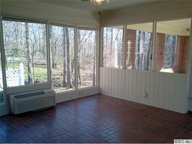 929 Forest Dr, Lancaster, SC 29720 photo 12