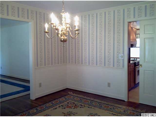929 Forest Dr, Lancaster, SC 29720 photo 4