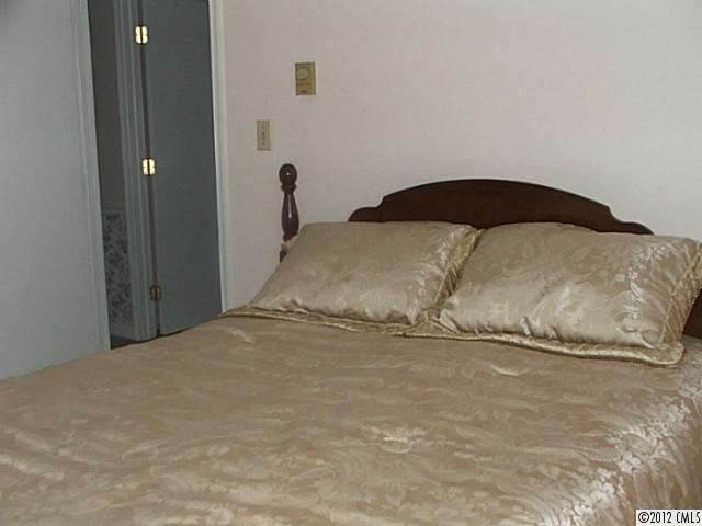 7330 Pharr Mill Rd, Harrisburg, NC 28075 photo 9