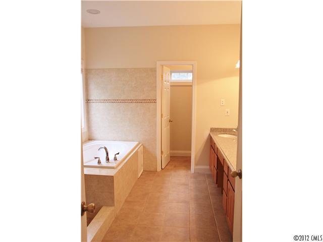 8608 Kiser Commons Dr, Terrell, NC 28682 photo 10