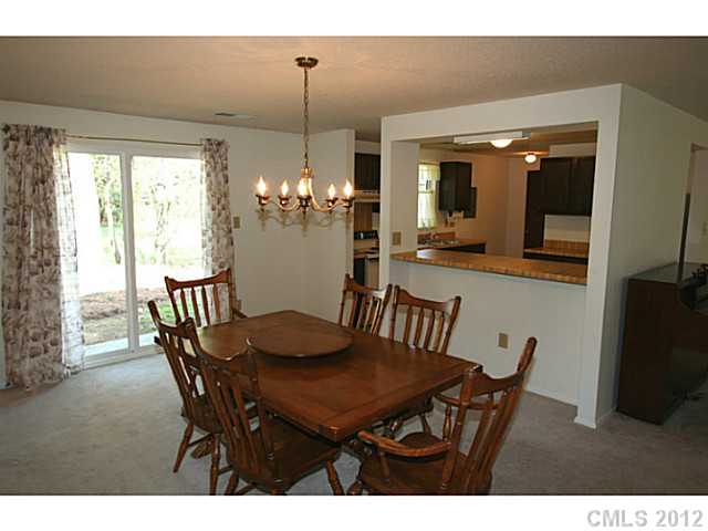 5119 Split Oak Dr, Charlotte, NC 28227 photo 8