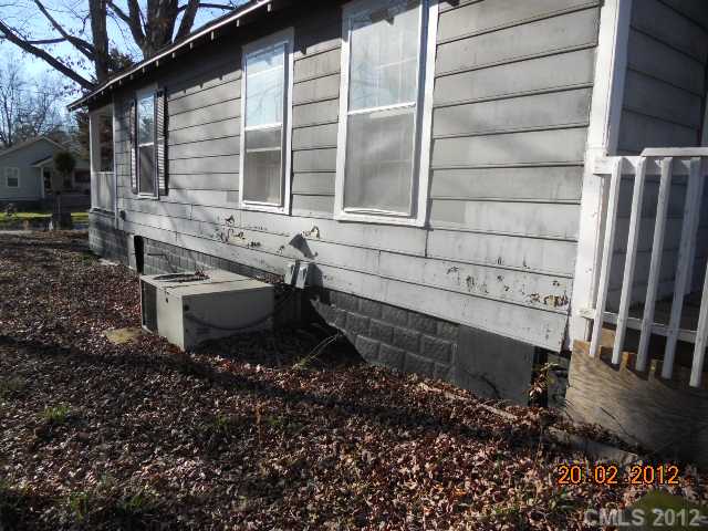 508 3rd St, Stanley, NC 28164 photo 6