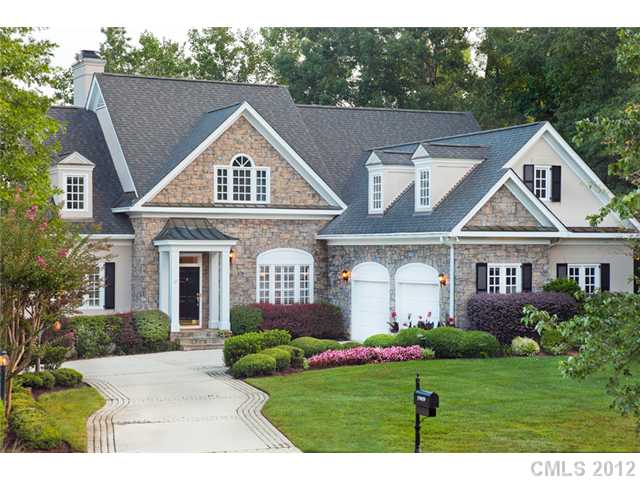 19409 River Falls Dr, Davidson, NC 28036 photo 1