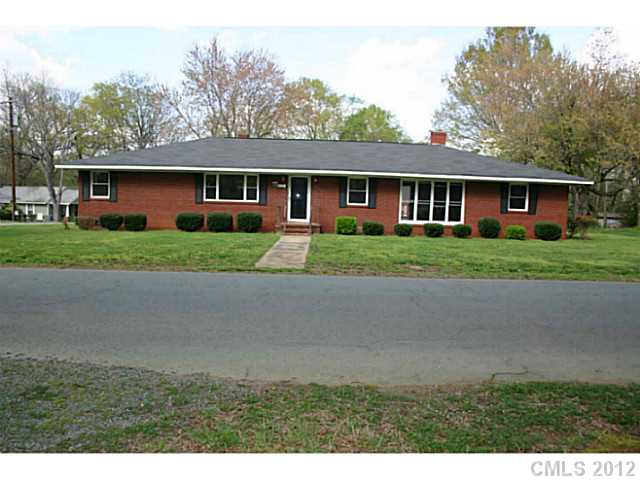 1101 Elm St, Monroe, NC 28112 photo 1