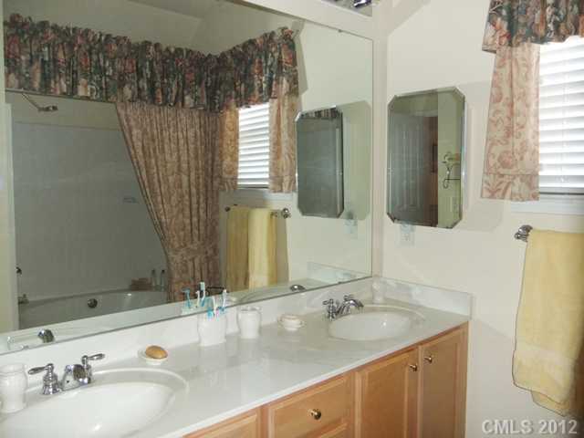 236 Faust Rd, Davidson, NC 28036 photo 13