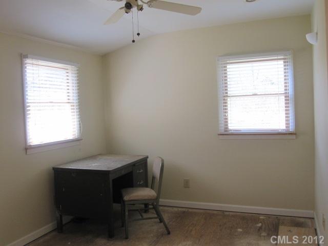 9110 Echo Ln, Charlotte, NC 28227 photo 6