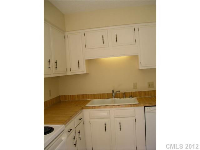 4520 E Cntral Avnu Ave #E, Charlotte, NC 28205 photo 3