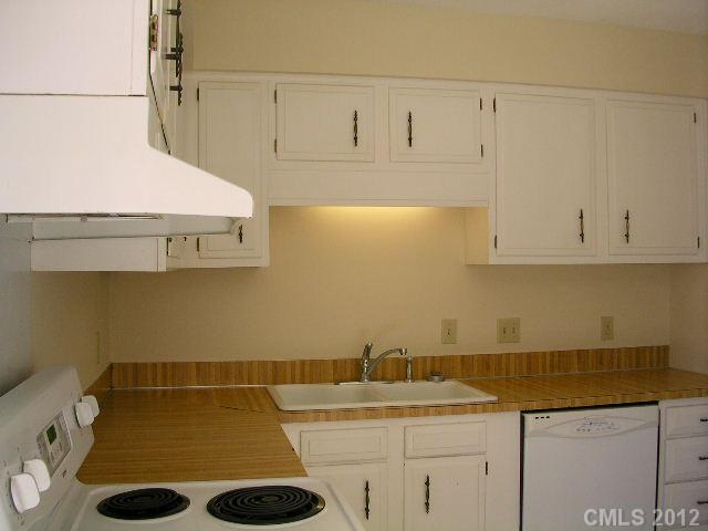 4520 E Cntral Avnu Ave #E, Charlotte, NC 28205 photo 6